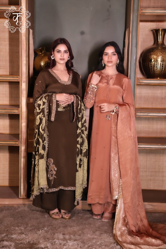 Elegant suit Pink- Crepe Silk - Image 8