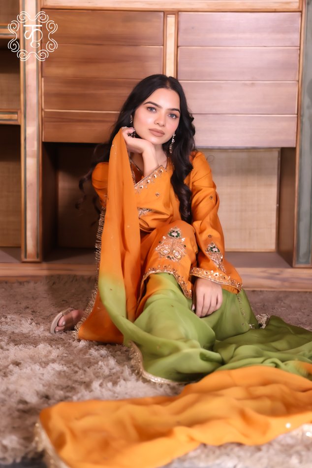 3 Piece Crepe Orange Suit - Organza Dupatta - Image 2