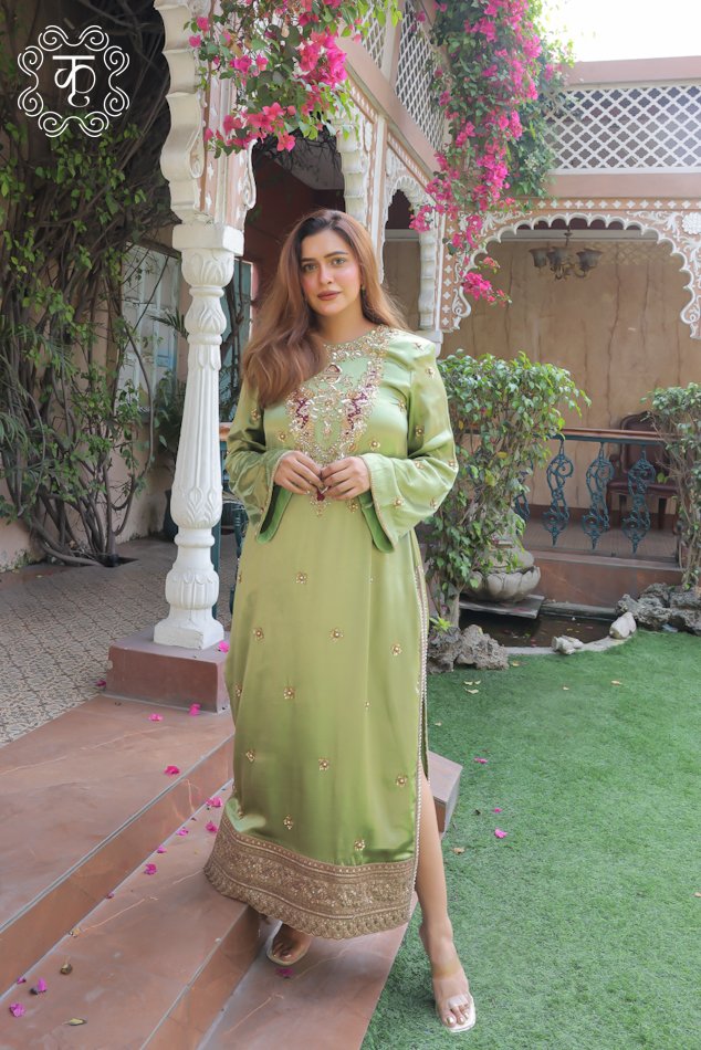 Straight Slide Slit Dress - Sea Green