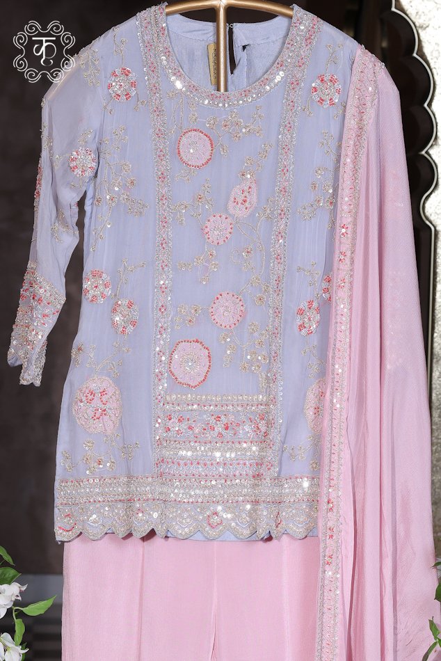 Designer lavender traditional suit set with detailed floral embroidery