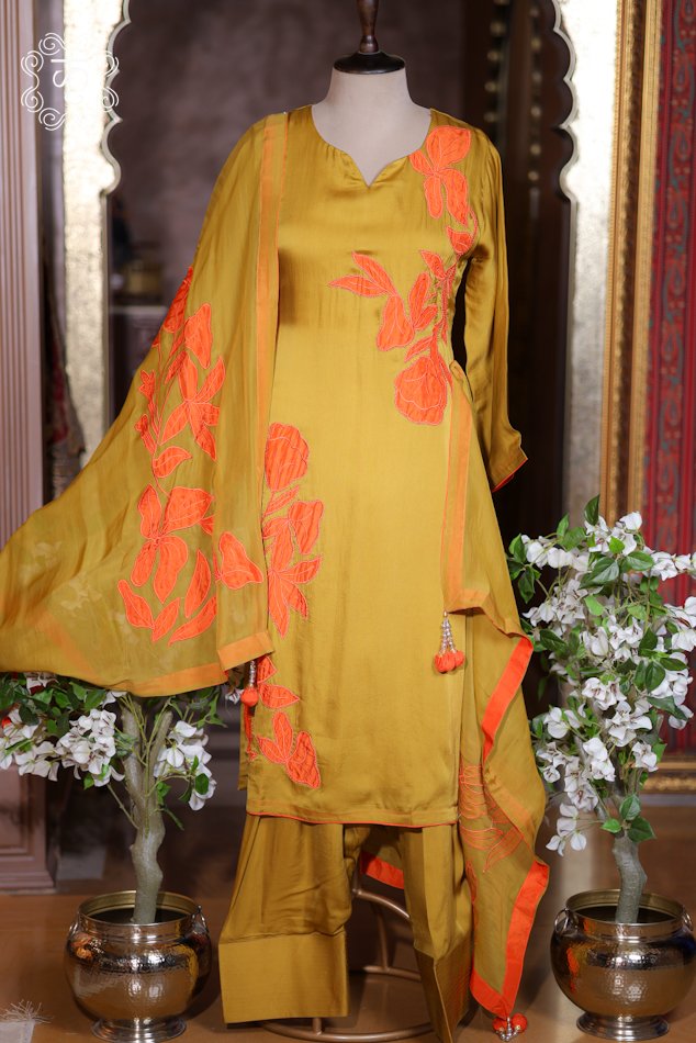 Ivory Hand‑Embroidered Designer Sharara Suit Set - Image 5