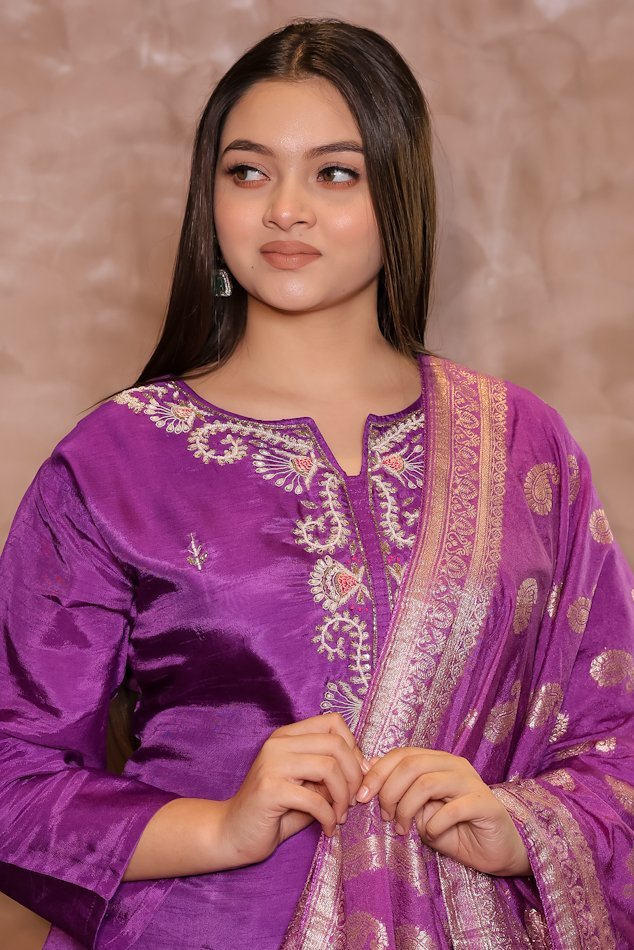 Rasiq Purple Stitched Suit Set - Image 3
