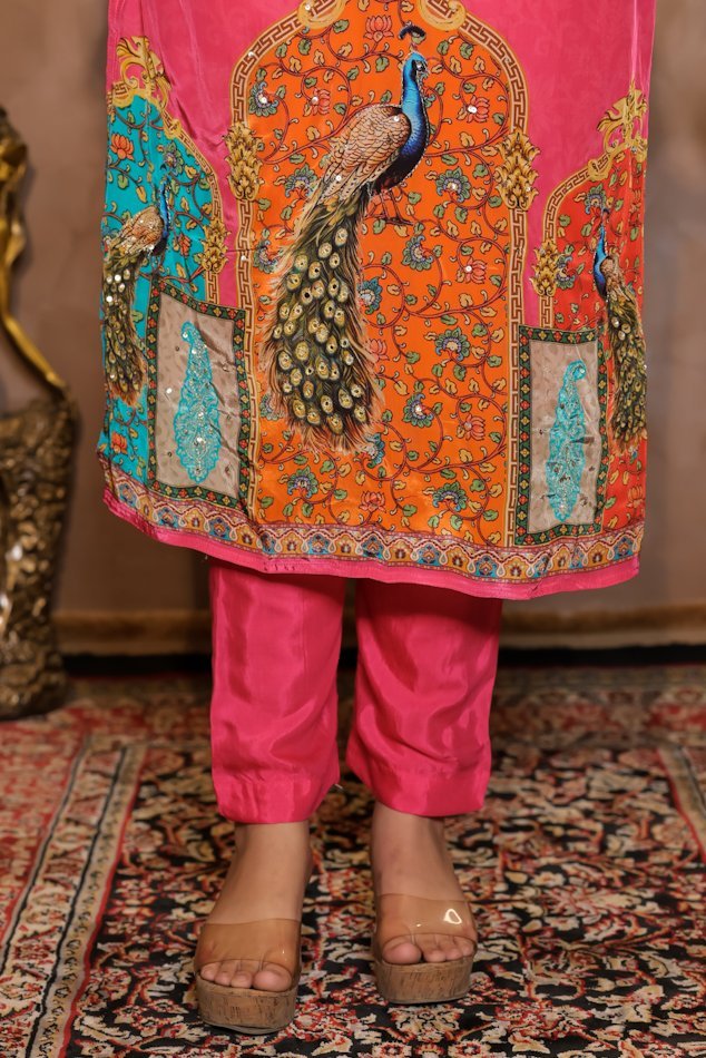 Rasiq Pink Stitched Suit Set - Image 4