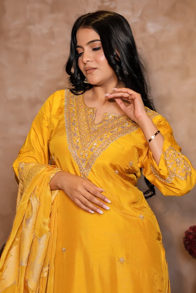 Rasiq Yellow Red Stitched Suit Set 3 - Image 5