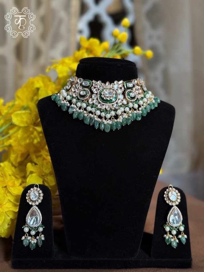 Neckpiece with Earrings – White Green - Image 5