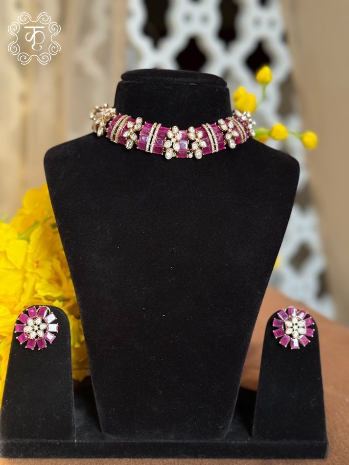 Neckpiece with Earrings - Maroon White - Image 4