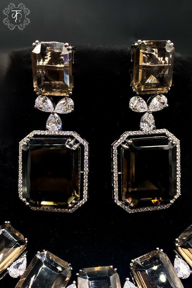 Yellow Rectangle AD Stone Neckpiece with Earrings - Image 2
